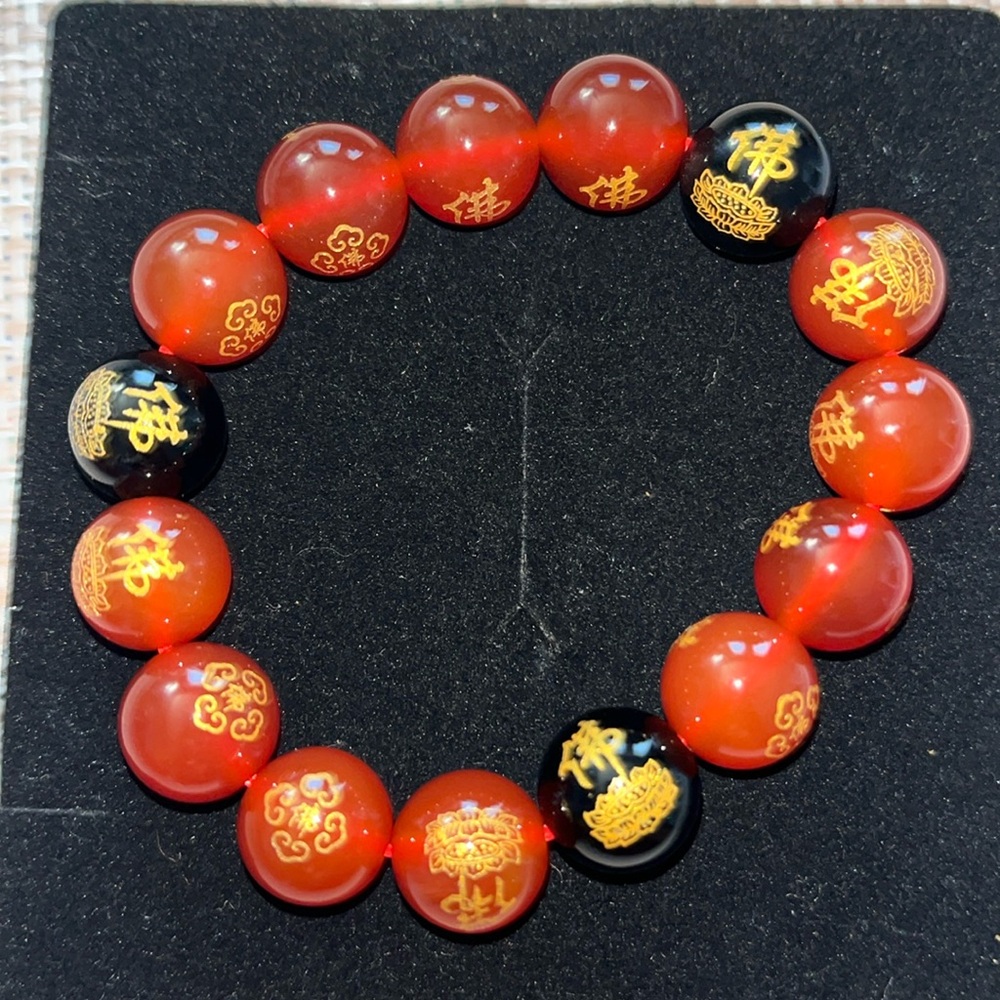 Natural stone bracelet with mantra